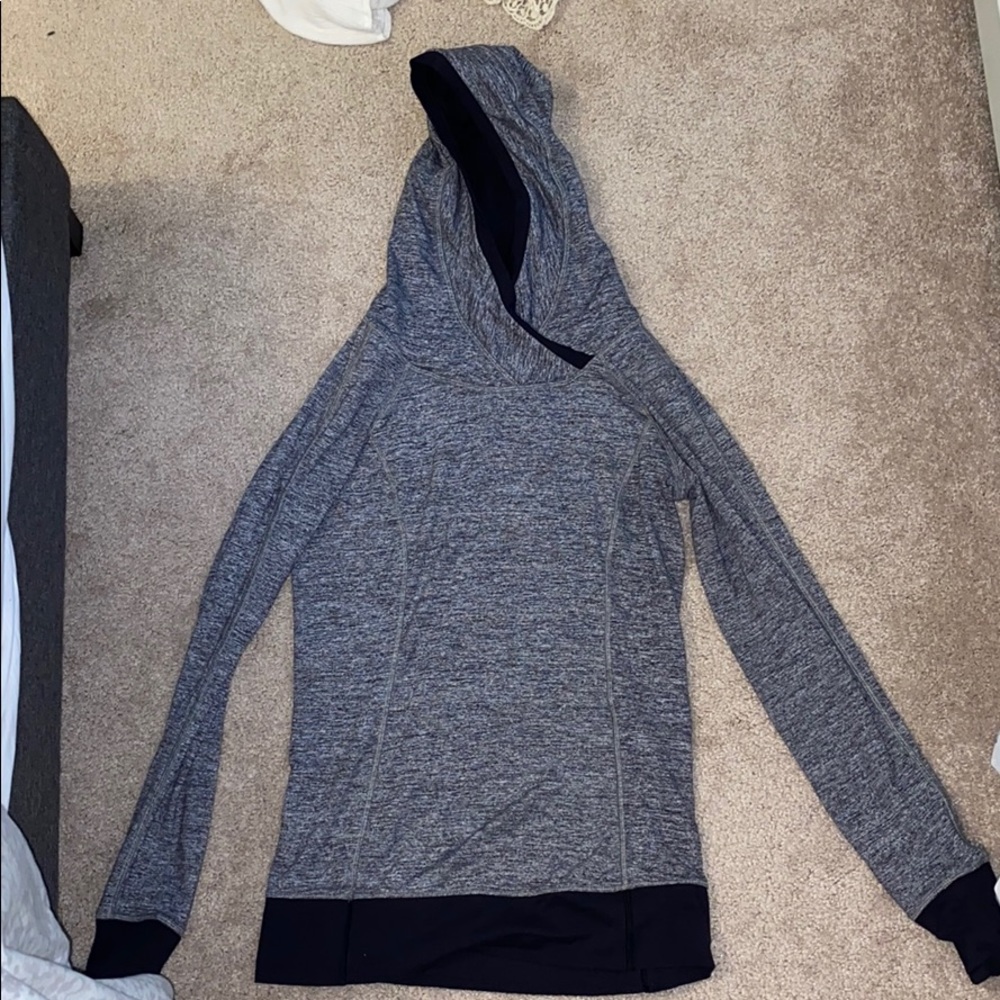 Lululemon Sweatshirt